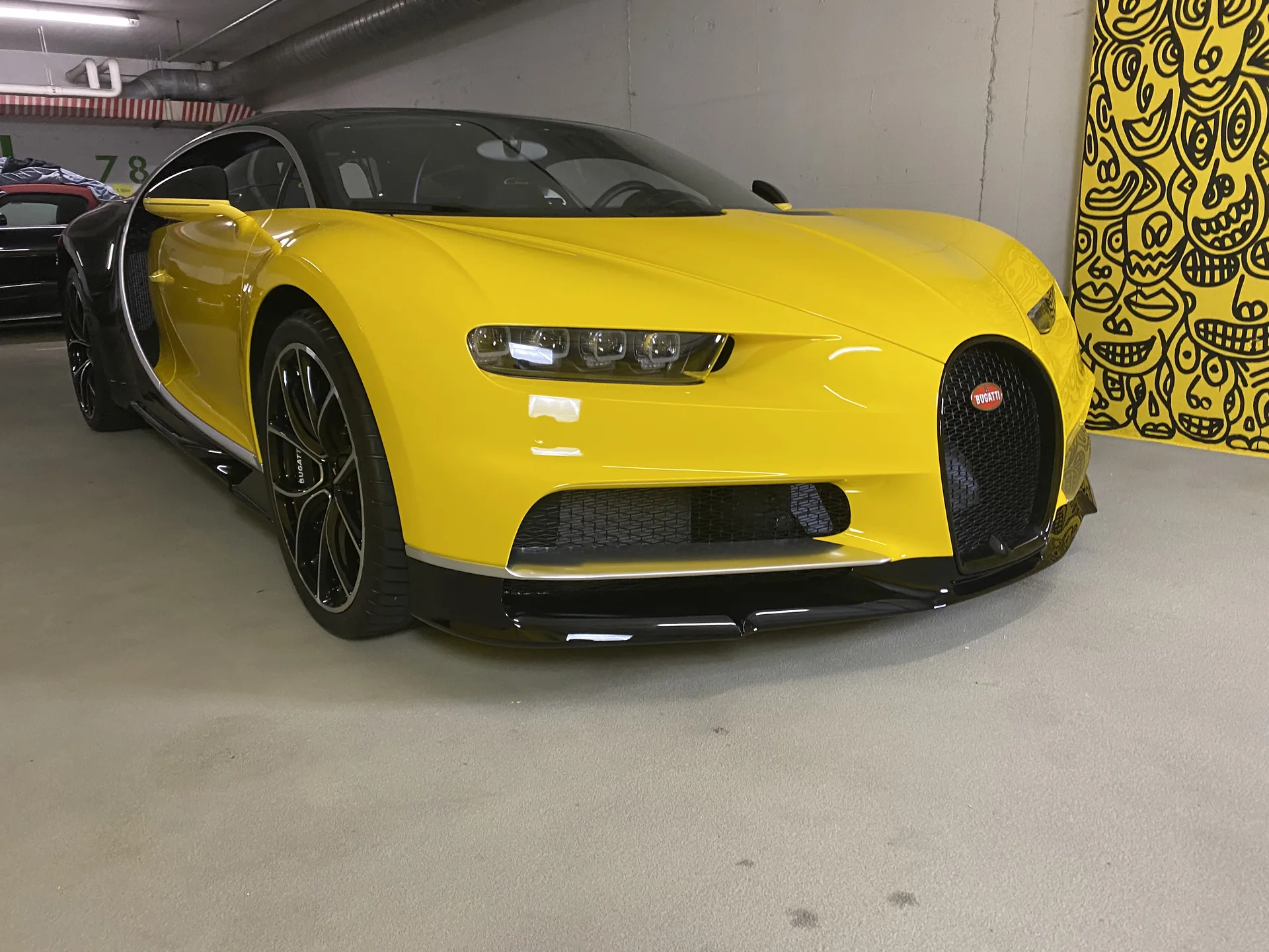 Bugatti – Vollfolierung Gelb