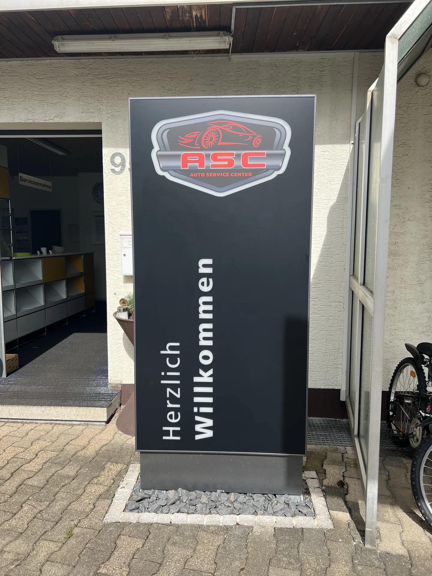 Empfang – Leuchtkasten