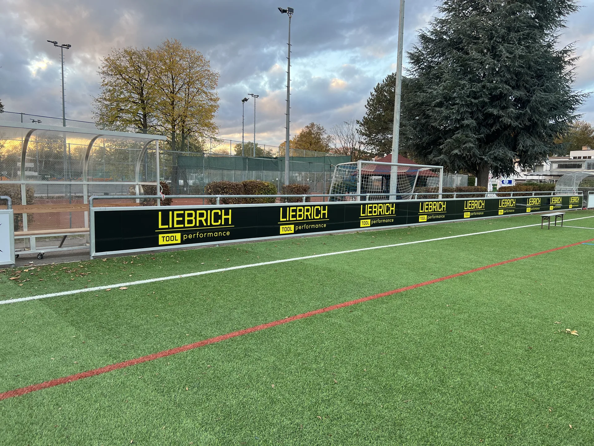 Bandenwerbung – Sportplatz